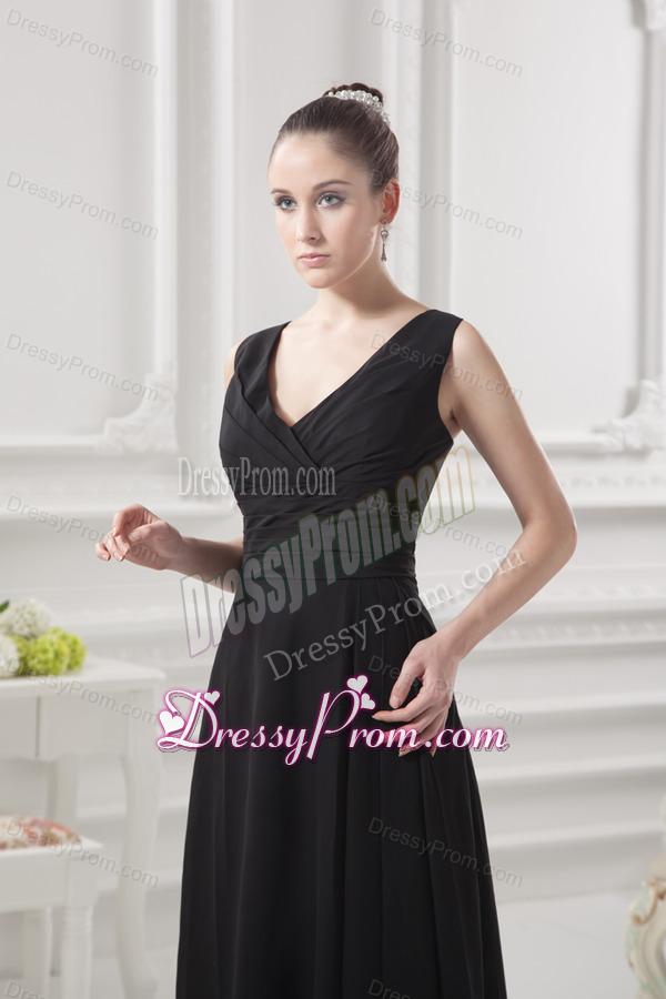 Empire V-neck Floor-length Ruching Black Prom Dress