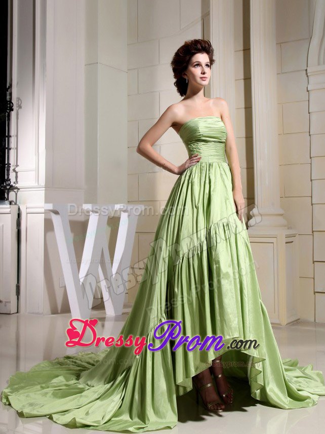 Discount Strapless A-Line Yellow Green Court Train Prom Gowns