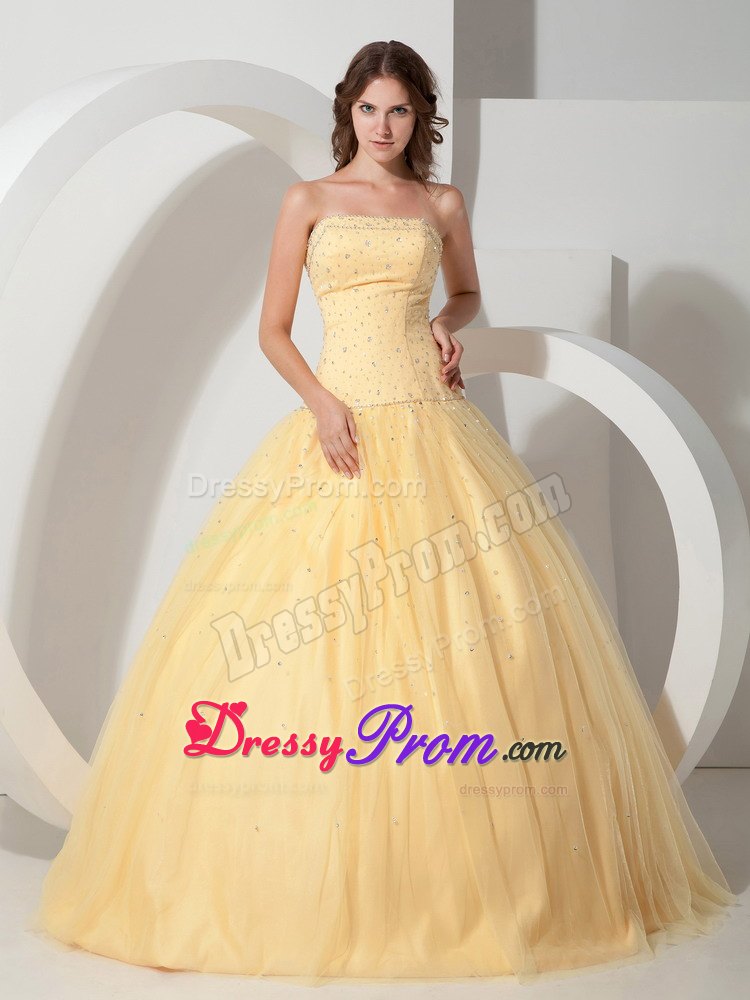 Beading Strapless Light Yellow Ball Gown Tulle Dresses Quinceanera