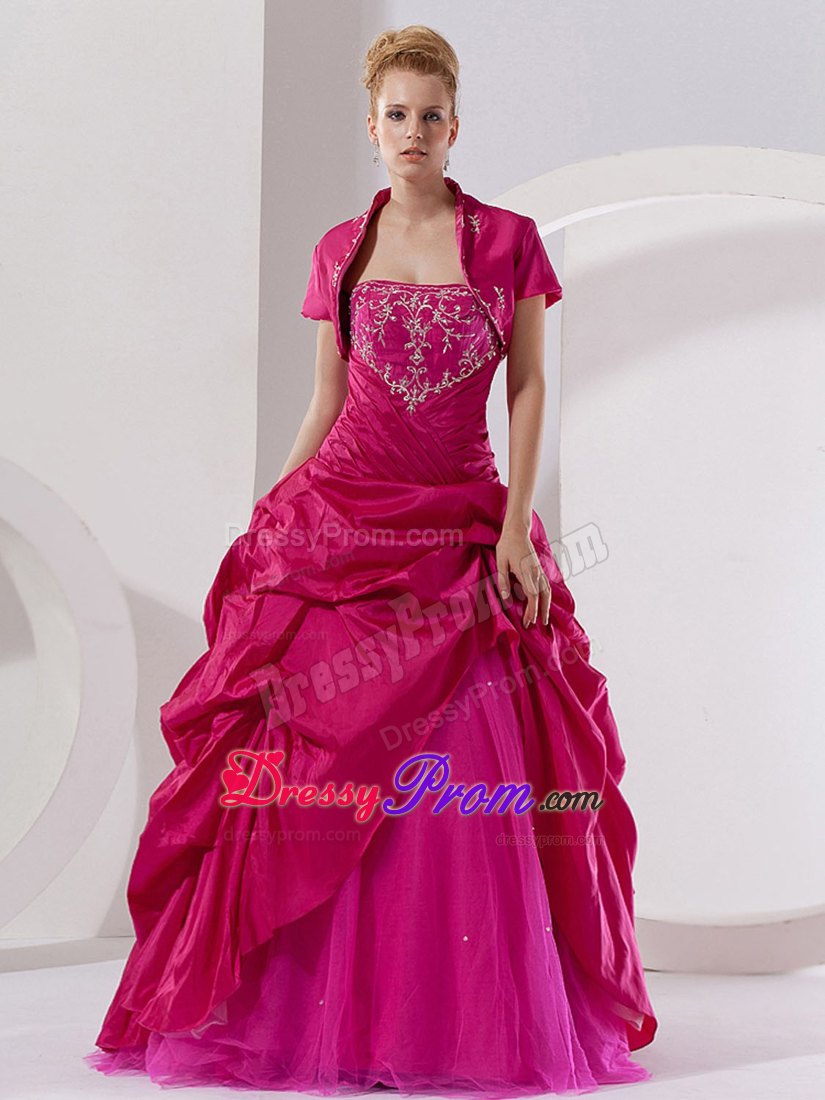 Embroidery A-line Strapless Quinceanera Dresses in Fuchsia