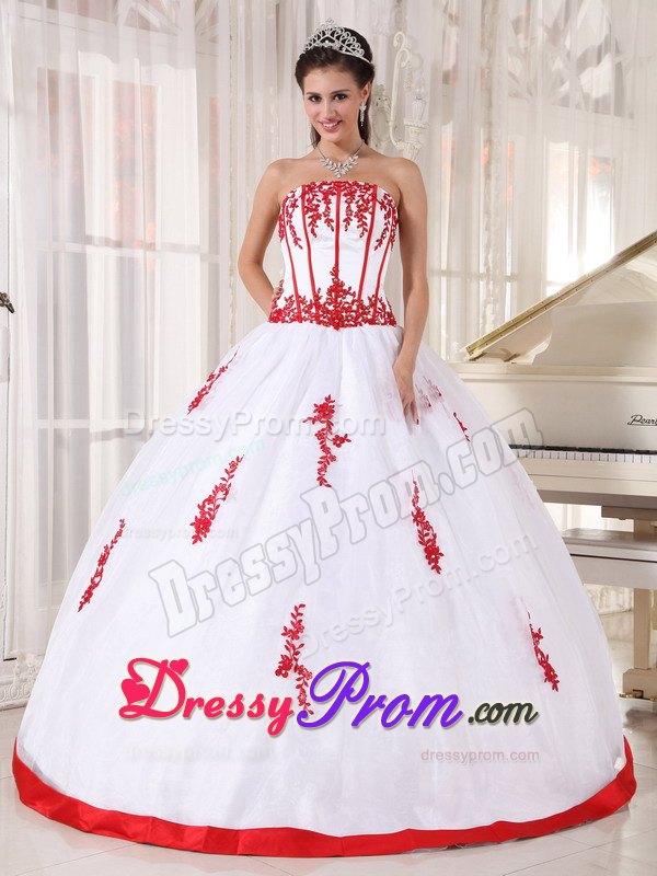 White Ball Gown Strapless Appliques Quinceanera Gowns