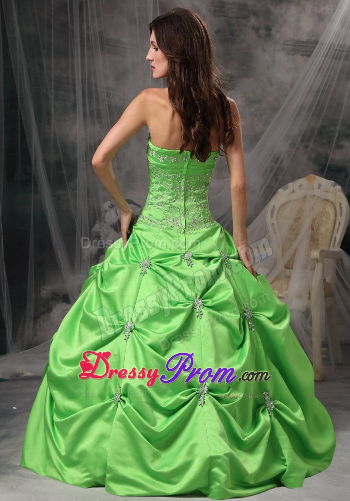 Taffeta Strapless Beading Floor-length Spring Green Quinceanera Gowns