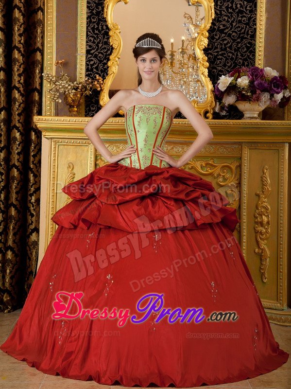 Appliques Strapless Pick Ups Back Out Taffeta Red Quinceanera Gowns