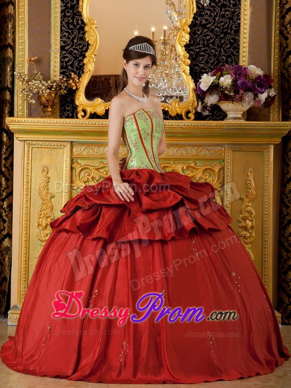 Appliques Strapless Pick Ups Back Out Taffeta Red Quinceanera Gowns