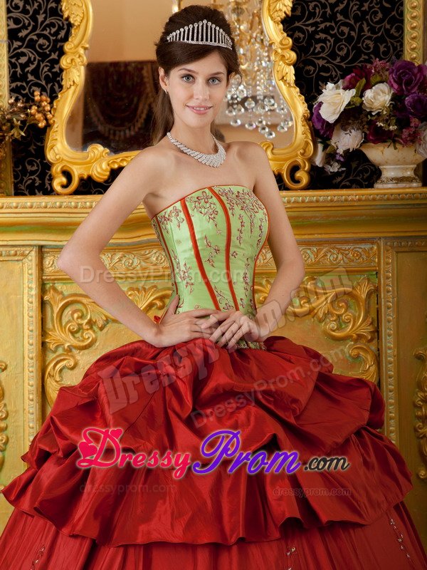 Appliques Strapless Pick Ups Back Out Taffeta Red Quinceanera Gowns