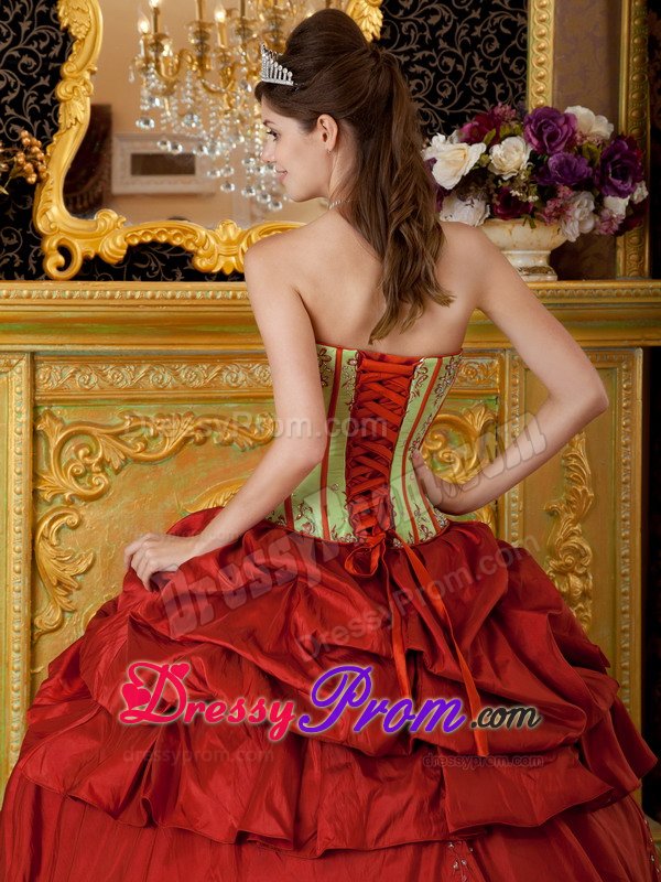 Appliques Strapless Pick Ups Back Out Taffeta Red Quinceanera Gowns