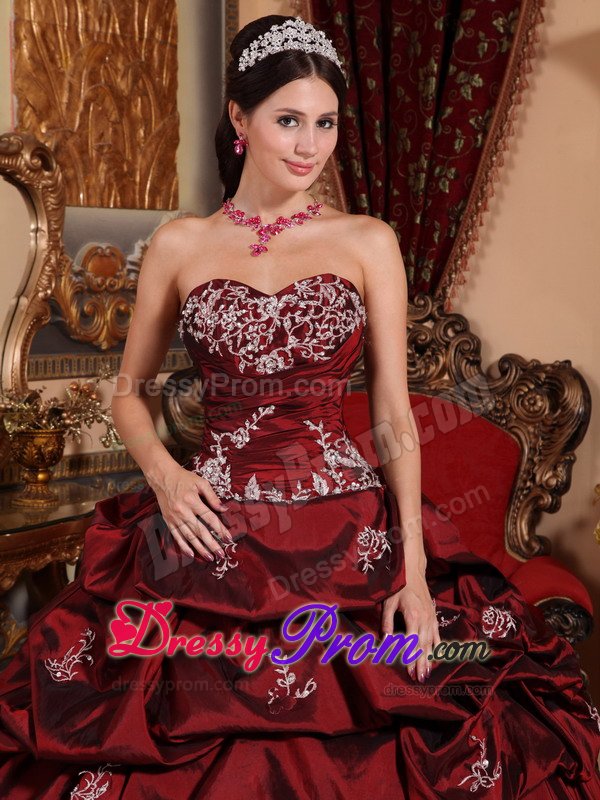 Sweetheart Appliques Pick Ups Wine Red Taffeta Dresses Quinceanera