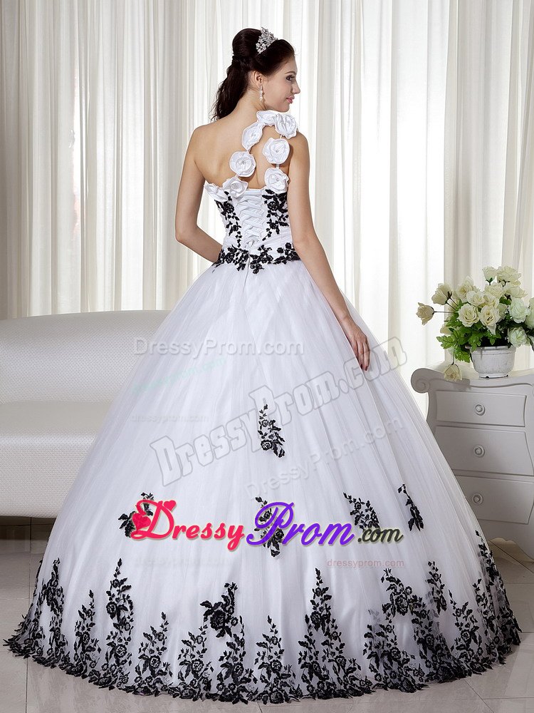 Voguish One Shoulder White Sweet 15 Dress with Embroidery
