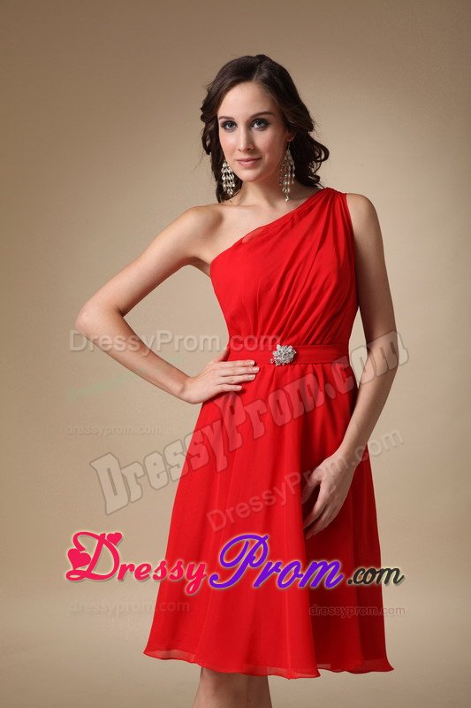 One Shoulder Knee-length Red A-line Prom Dress with Beading