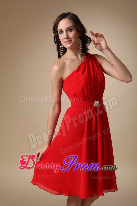 One Shoulder Knee-length Red A-line Prom Dress with Beading