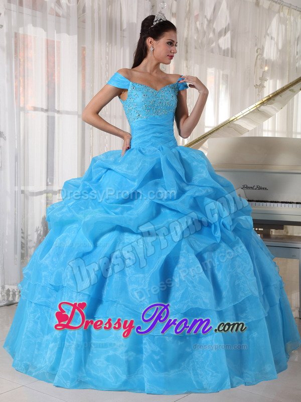 Blue Off Shoulder Quinces Dresses with Pick ups and Beading