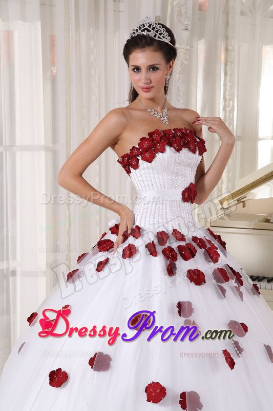 Beaded White Quinces Dresses with Wine Red Flower Appliques 2014