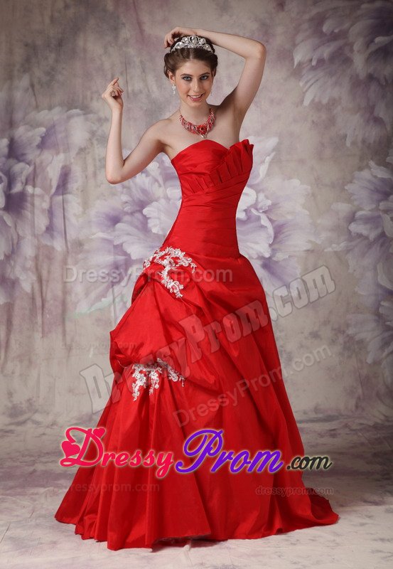 Red A-line Sweetheart Prom Gown Dress with Appliques and Ruches