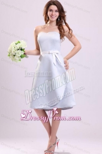 White Sweetheart A-line Knee-length Bridesmaid Dress with Sash
