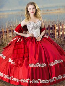 Red Satin Lace Up Vestidos de Quinceanera Sleeveless Floor Length Beading and Embroidery