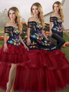 Fantastic Brush Train Three Pieces Sweet 16 Quinceanera Dress Wine Red Off The Shoulder Tulle Sleeveless Lace Up