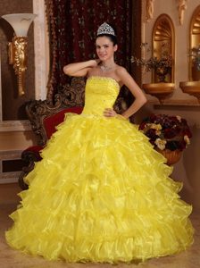 Beading Strapless Ball Gown Floor-length Quinceanera Dress in Yellow