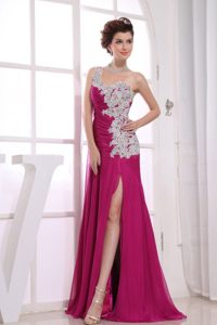 One Shoulder for Appliques Prom Dress in Fuchsia with Watteau Train
