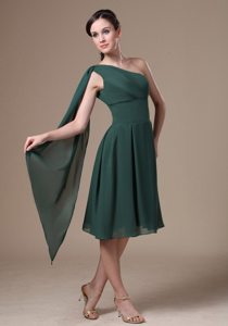 One Shoulder Tea-length Chiffon Green Prom Dresses with Watteau Train