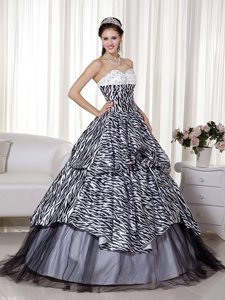 Unique Sweetheart Zebra Print White And Black Sweet 15 Dress