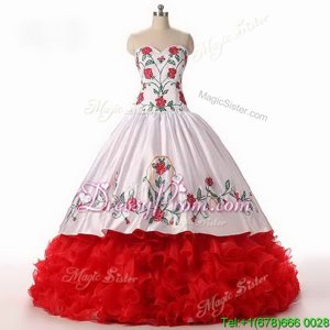 Custom Designed Sweetheart Sleeveless Sweet 16 Dress Floor Length Embroidery and Ruffled Layers White and Red Organza